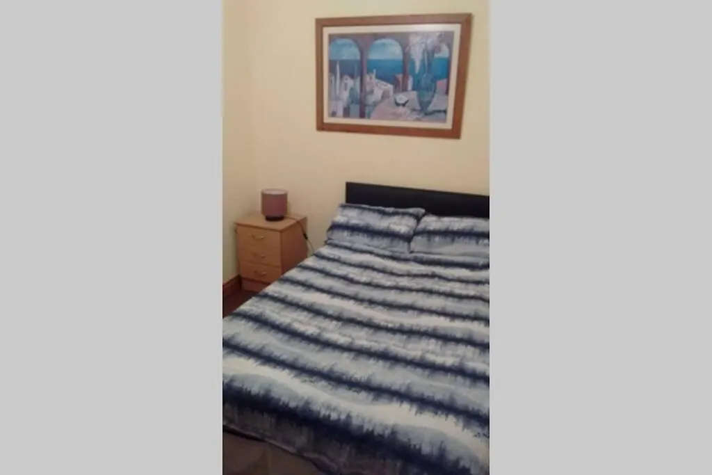 בלפסט Room In Stranmillis
